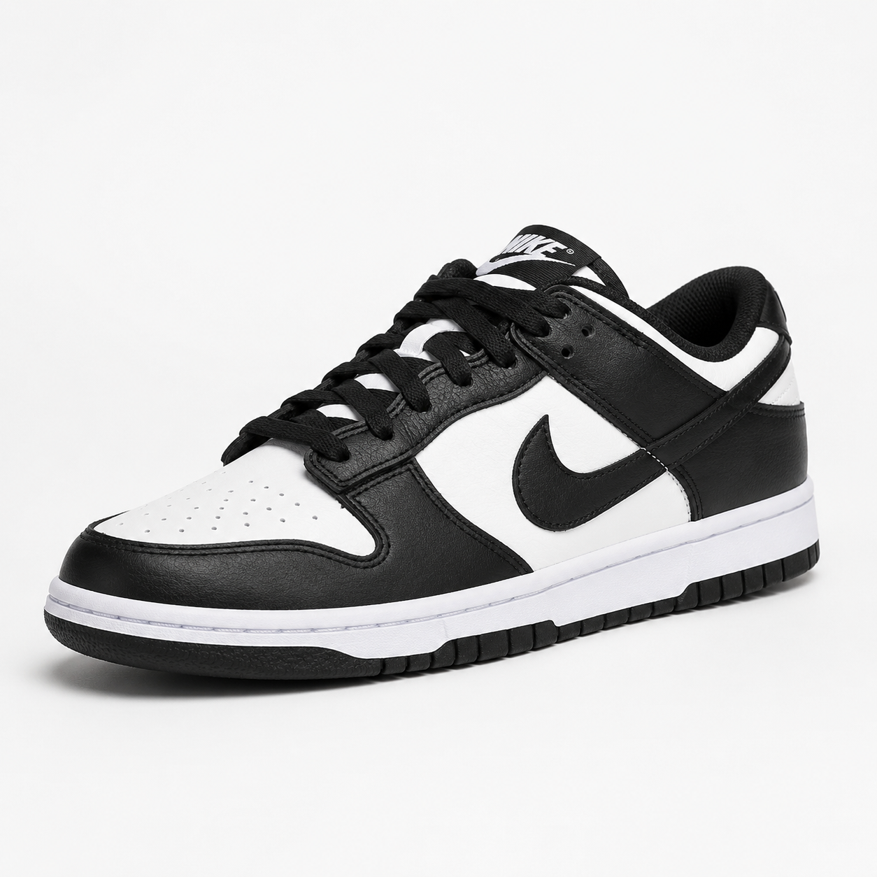 NIKE DUNK LOW