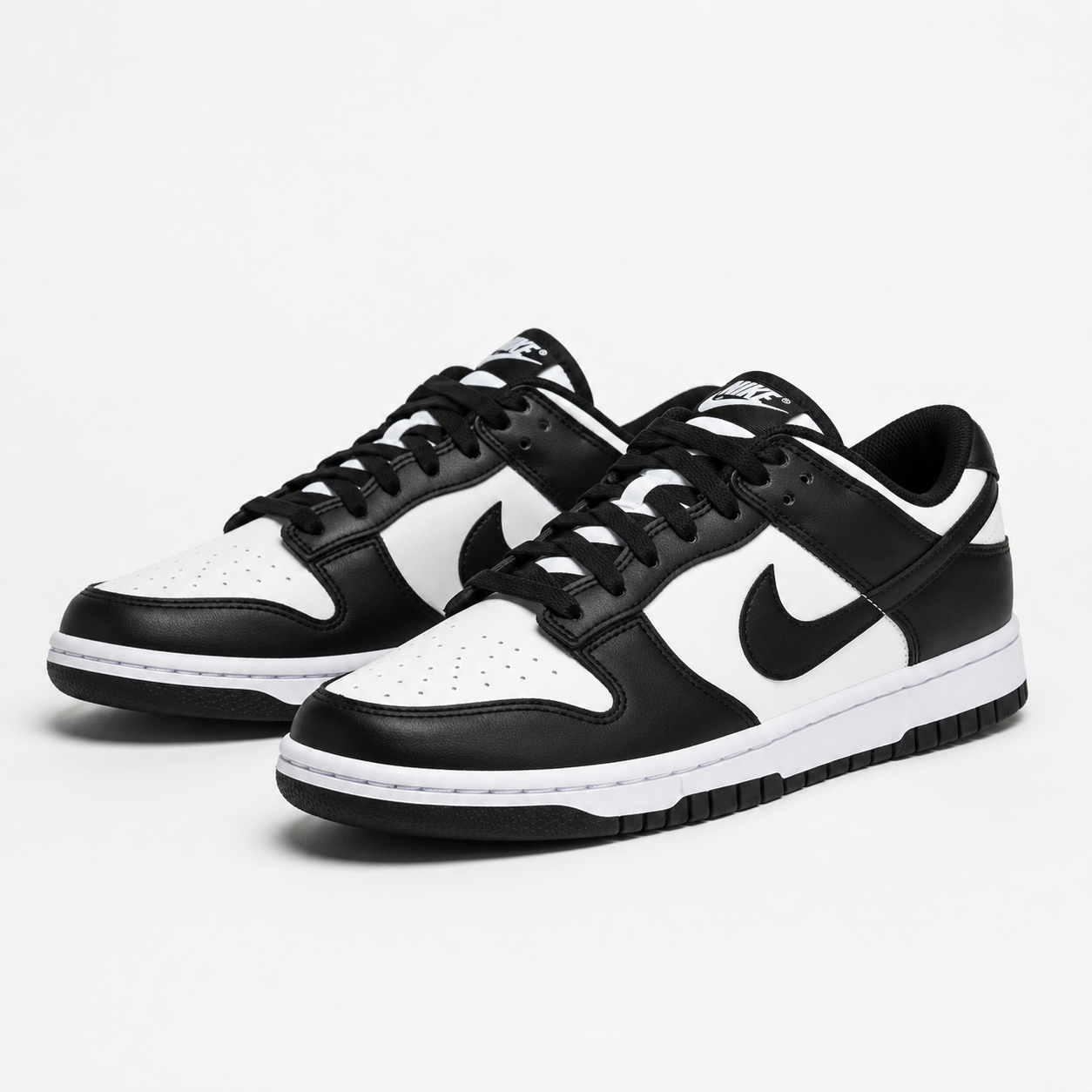 NIKE DUNK LOW