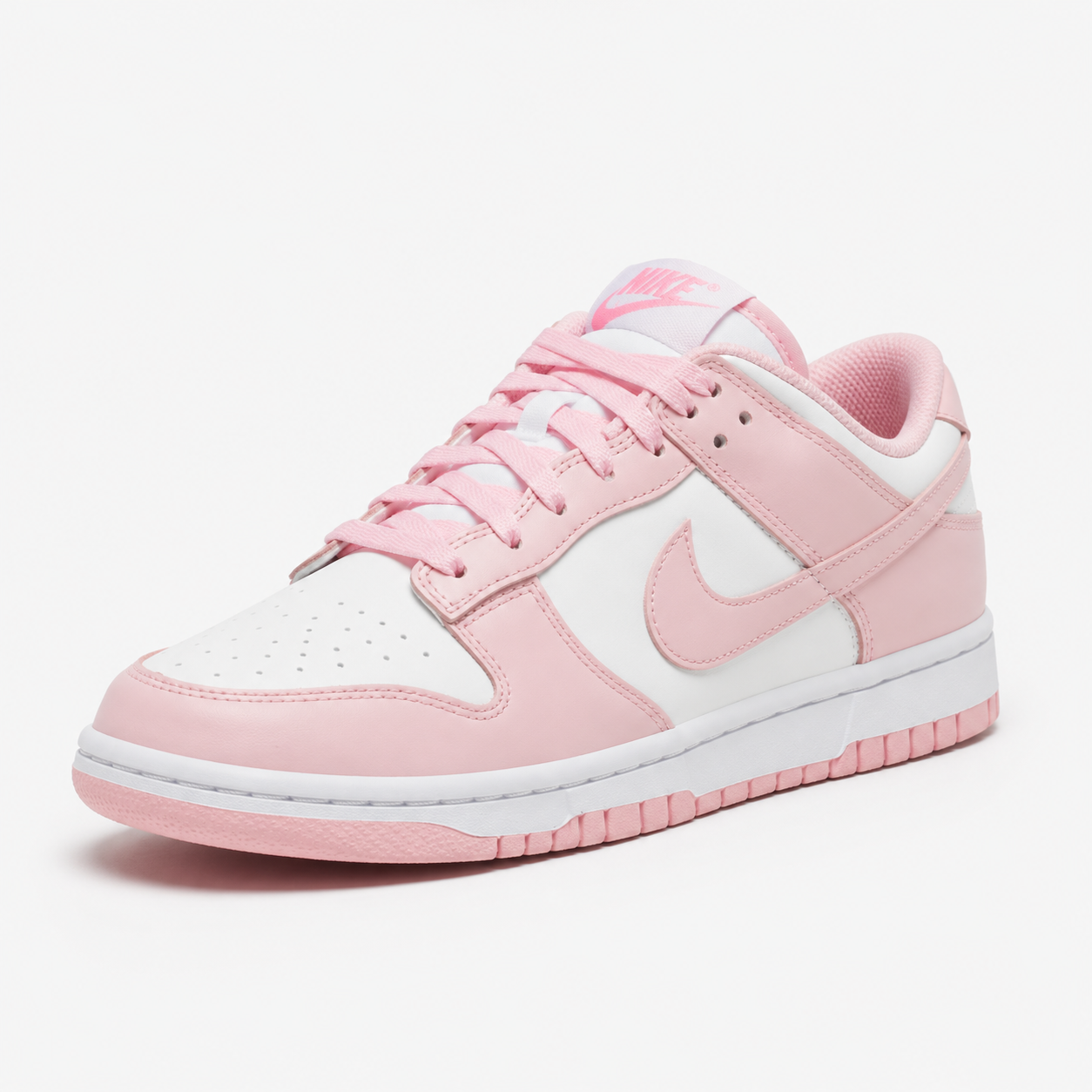 NIKE DUNK LOW